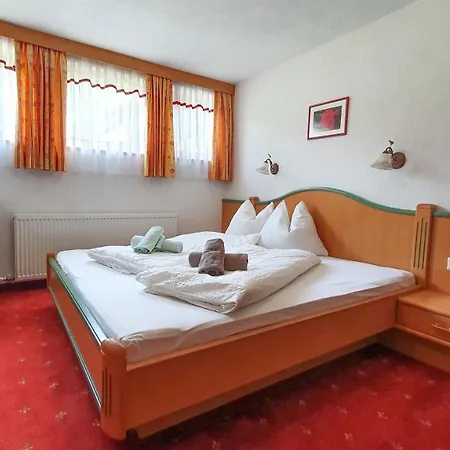 Schoenachhof Фермерский дом Герлос
