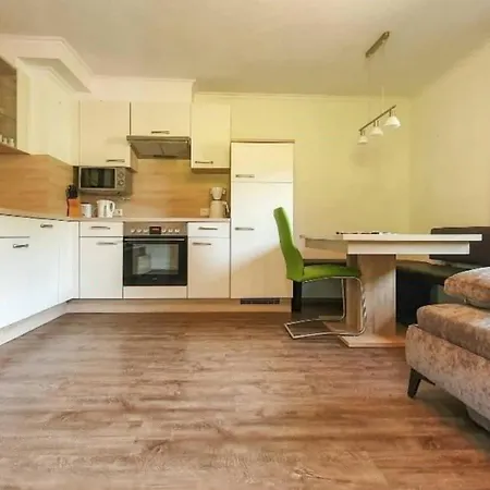 Schoenachhof בית חווה גרלוס