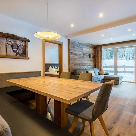 Schoenachhof مزرعة للإقامة