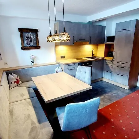 בית חווה Schoenachhof