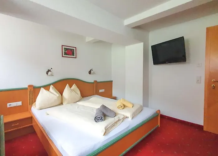 مزرعة للإقامة Schoenachhof